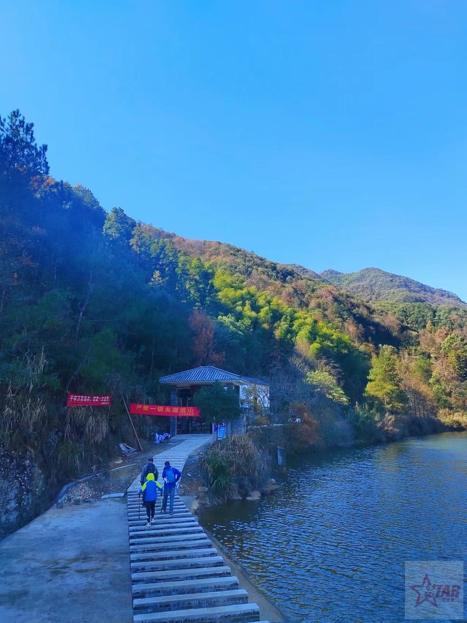 _1wteCsmdYtYk9UM-DCg--R-3OVv6sSj_AkZP2kVO-H_UoSNlXYHheBYX3E_QBvz