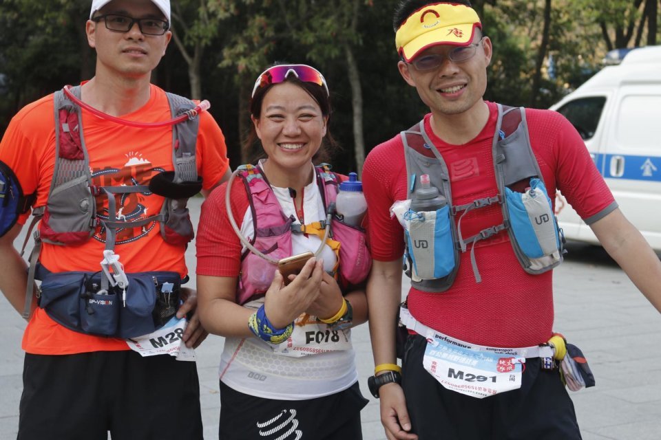 2CCDE5E2-11E5-48FA-A85C-B98C3F856D70_big