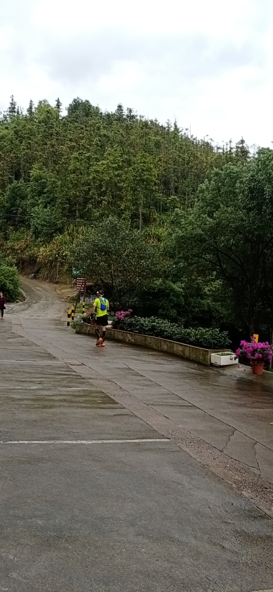 mmexport1601784742423