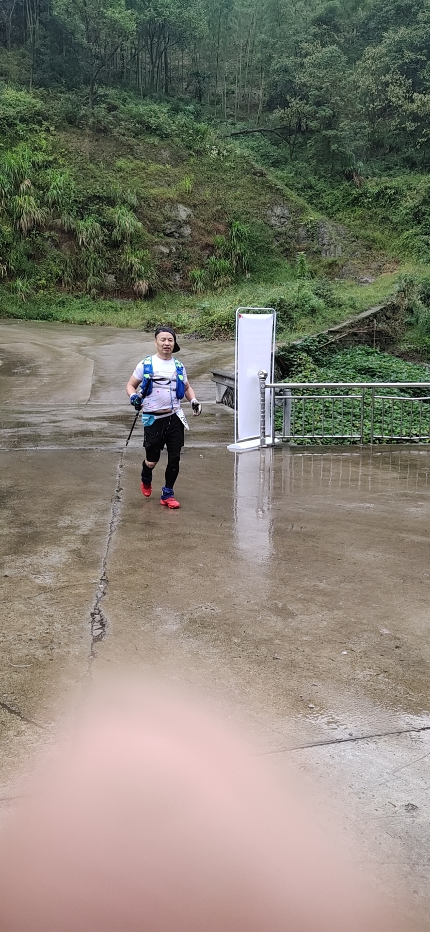 mmexport1601790585696