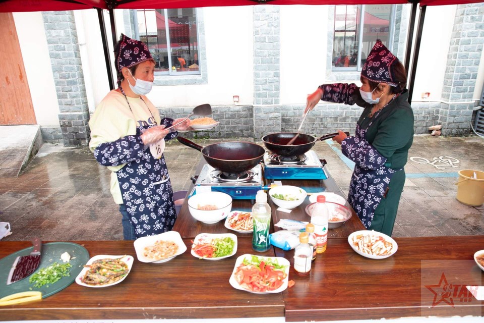 Eg2SCzDjeOWK78lrsPQAPmtp9Lo_yH7PH_Egvlp-Lw9NO_l_3BZuj9ypGsVarfLs