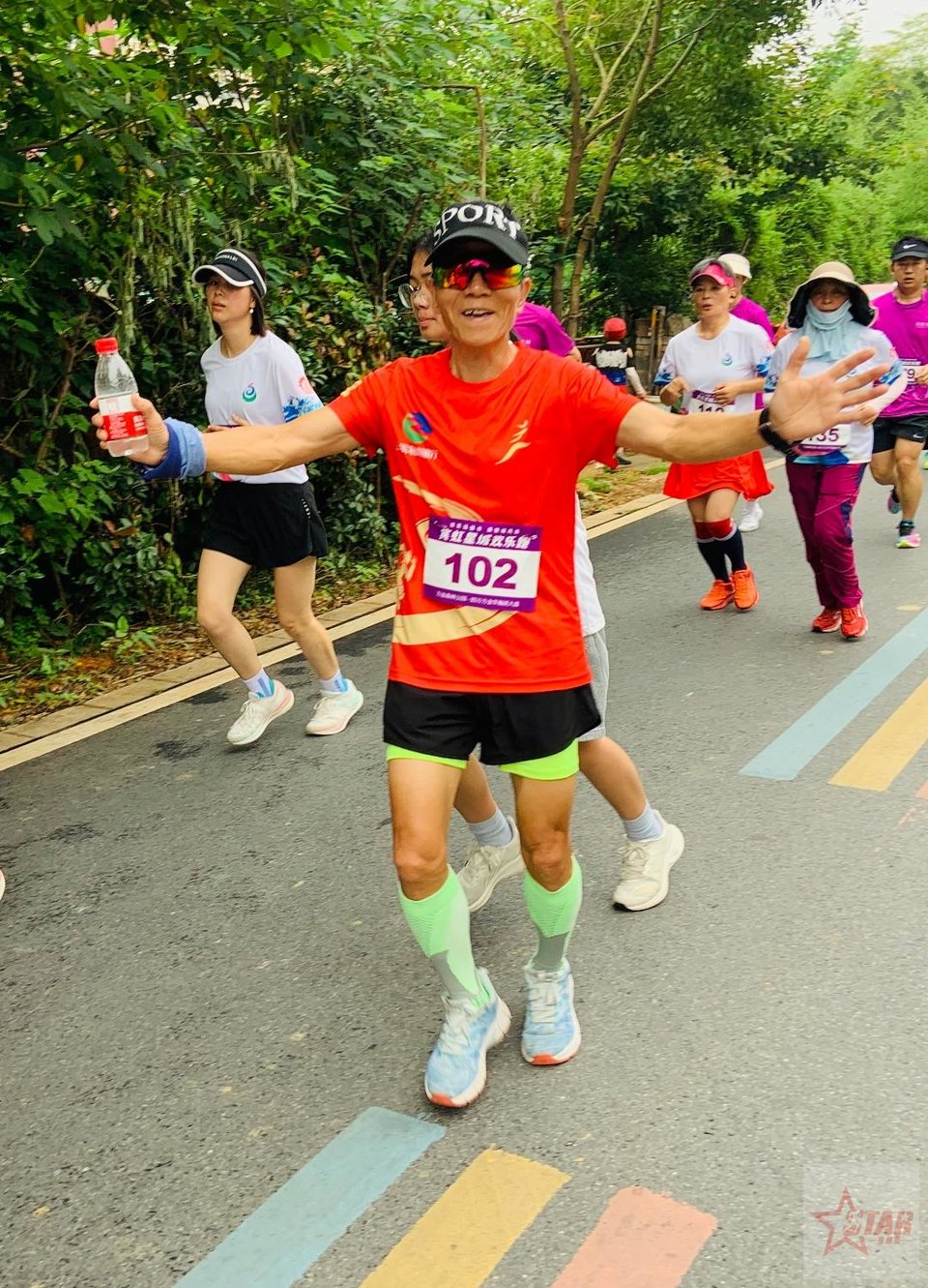 FFaJrK7npQHu9UvCbot2vg0JZNWUxULA881OJ9J_-SoQpzWj_mfz2Avb9lWKz-59