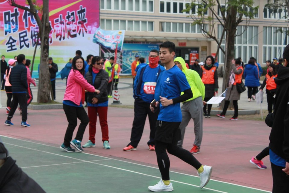 akhT4kjzM2WuUp_fmixsahBO3Jb0W-hR07c_7_73xCQS9avZXVdVGVCBYKGjy2YO