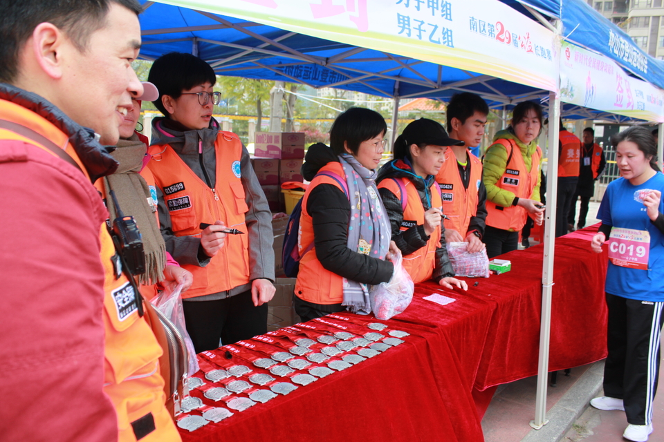 -6T1s_gBhXIX7LyIPE590gXkiWgpGq8gYR-kPPWMdYU-ViodEoRhF8fDyhYN2pqi