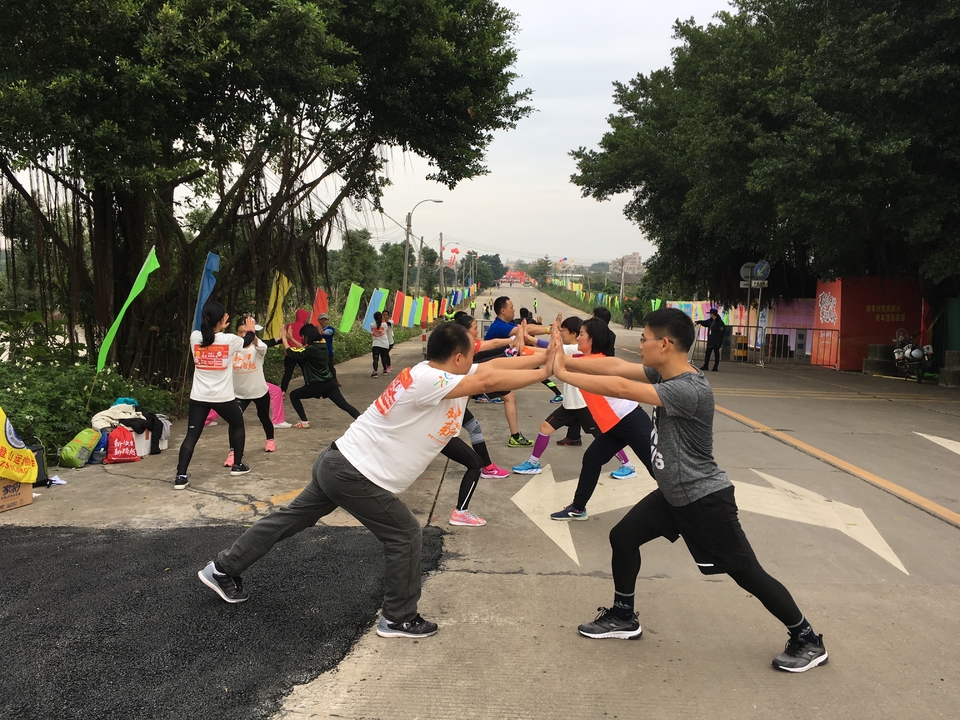 20171126_九期集训（全马及半马小组）跑后拉伸ok