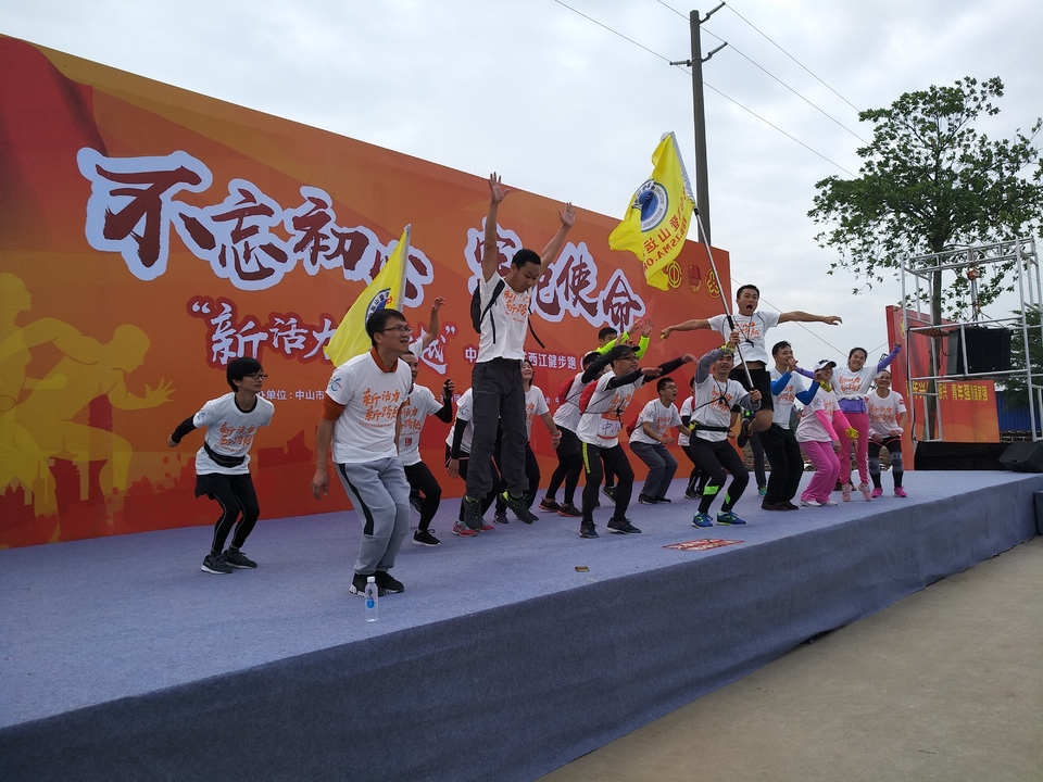 mmexport1511684398393