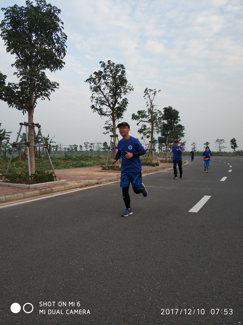 IMG_20171210_075332_BURST1