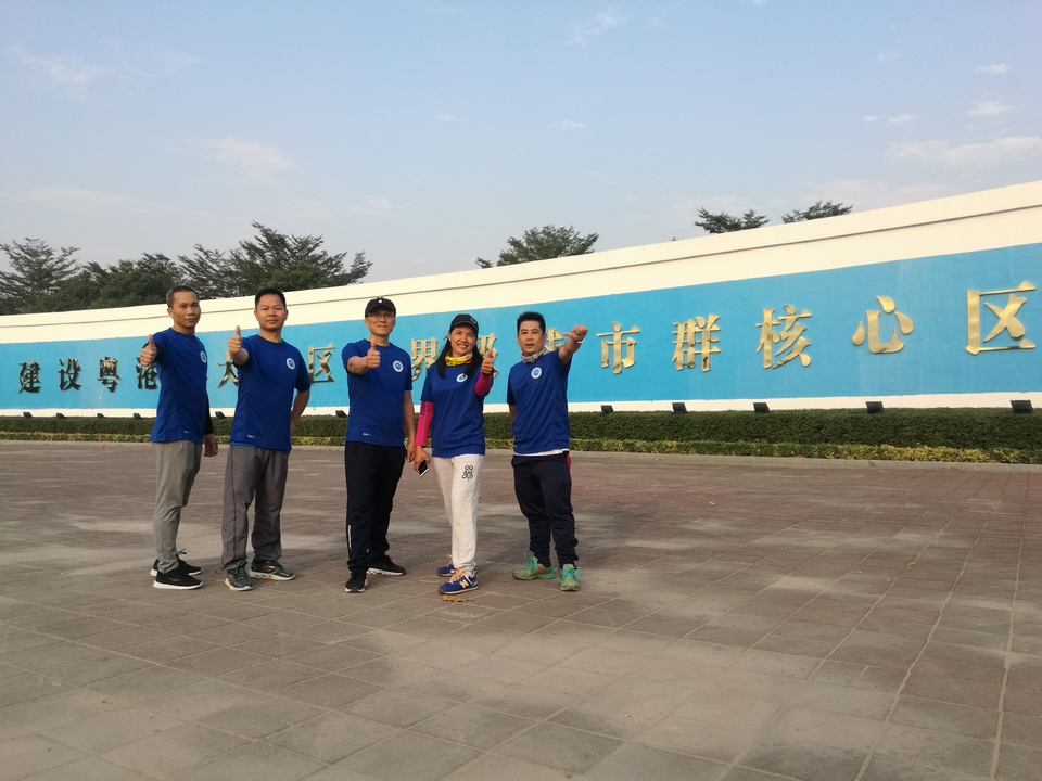 mmexport1512887383765