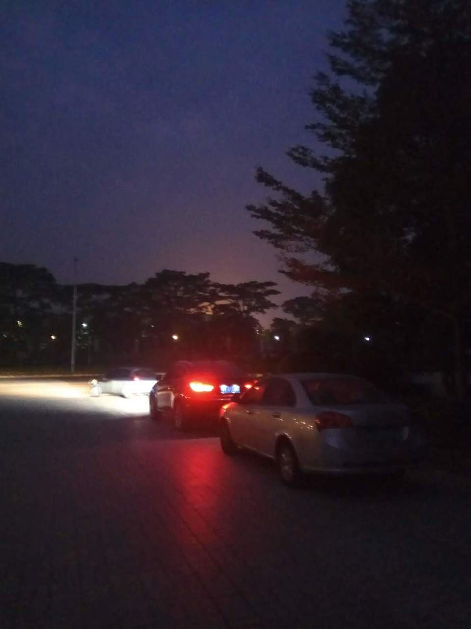 mmexport1512888402699