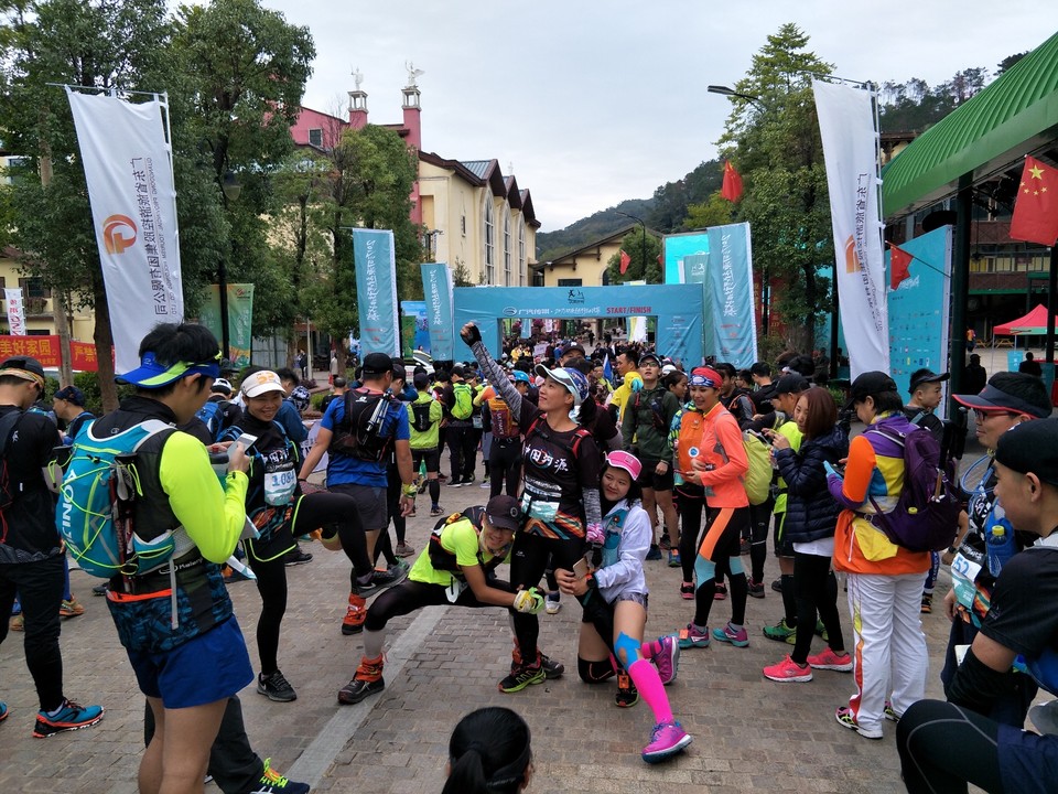 B03166AE-2288-42E4-9C23-FF60DA57C2CA