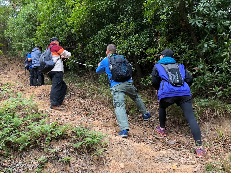 FCE5116F-5EA3-417B-A1BE-EF4B567B6AB8