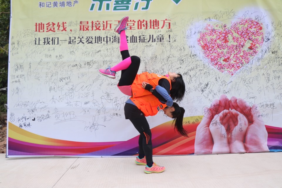 7FFAD3EA-8577-47B3-A0DC-B7E3D39D764B