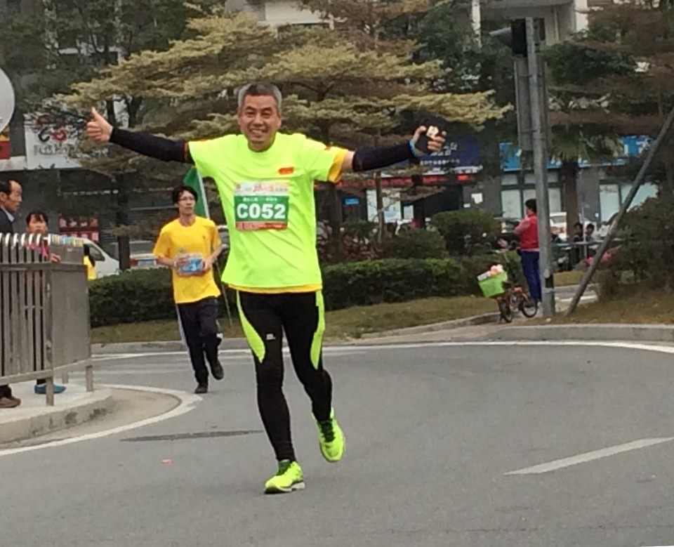 DD52C0BF-0051-4738-A3E5-F2B9DEF51575