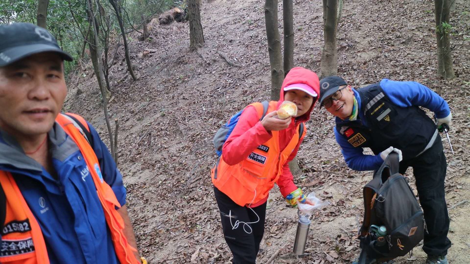 p1VTt99hppt0-k0FwK_BelvL8PTZfzhOgRLjyAHAVoV1F9k68-LWruO_1uvfRAej