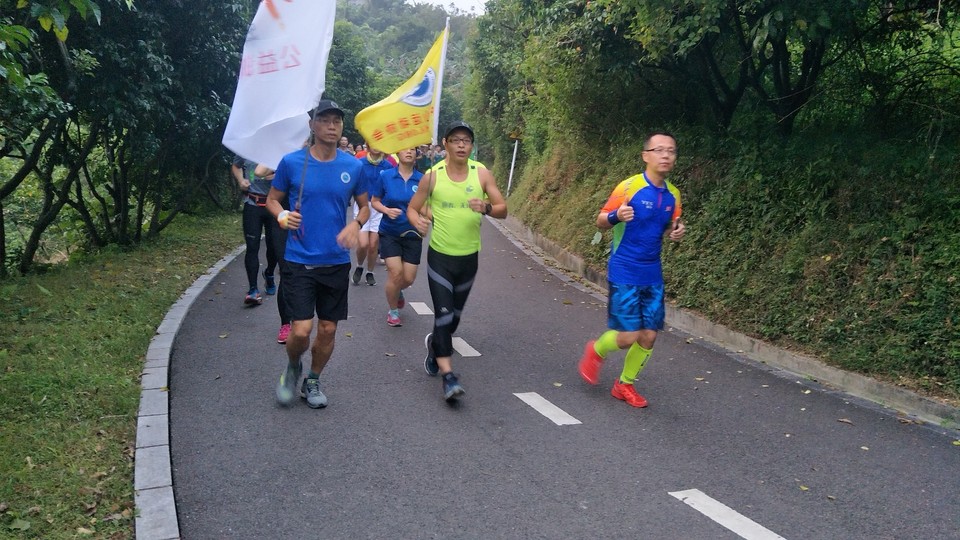 1674D323-573B-4B1F-A6B8-ED1B03A4C312