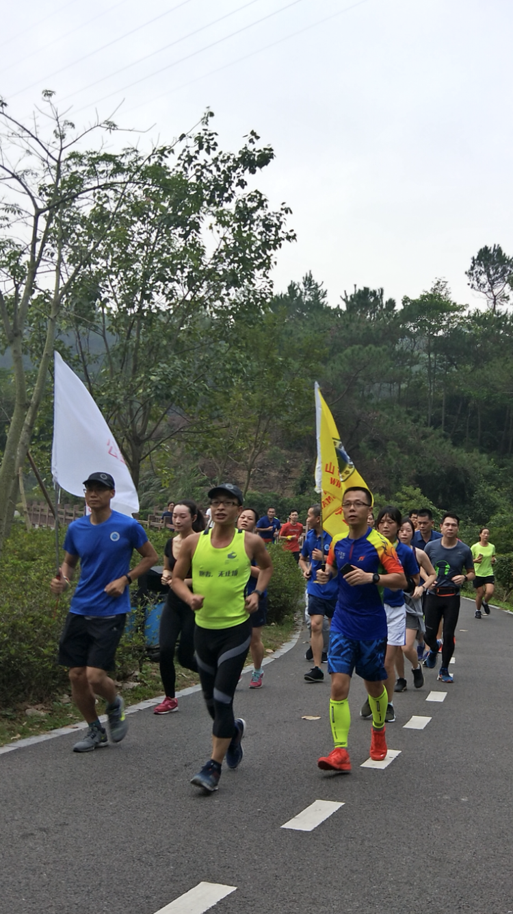 CBE40776-E74A-4DF2-93F0-82B1D6A80028