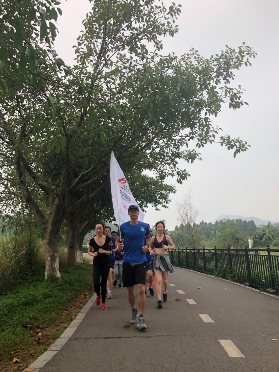 9A78E44E-FC2B-4A7E-9AC3-B6A63B5BE612