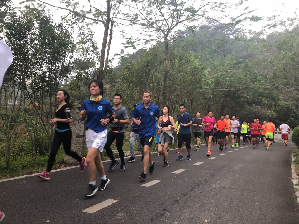 E3B262B4-02C4-43F3-B557-D4668CDA180B