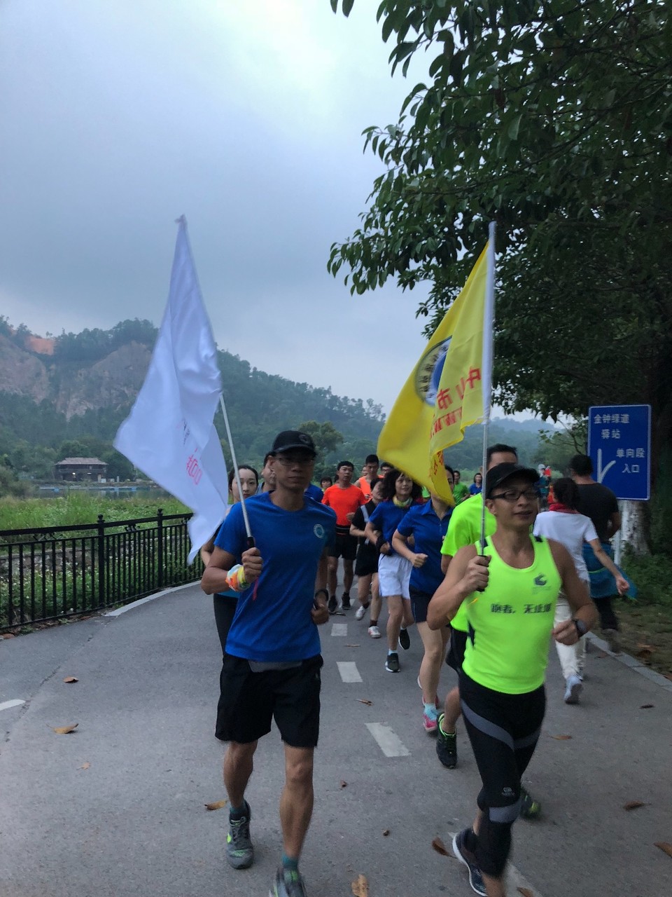 373119C2-CF72-4306-BAFA-93F9C3BAE038