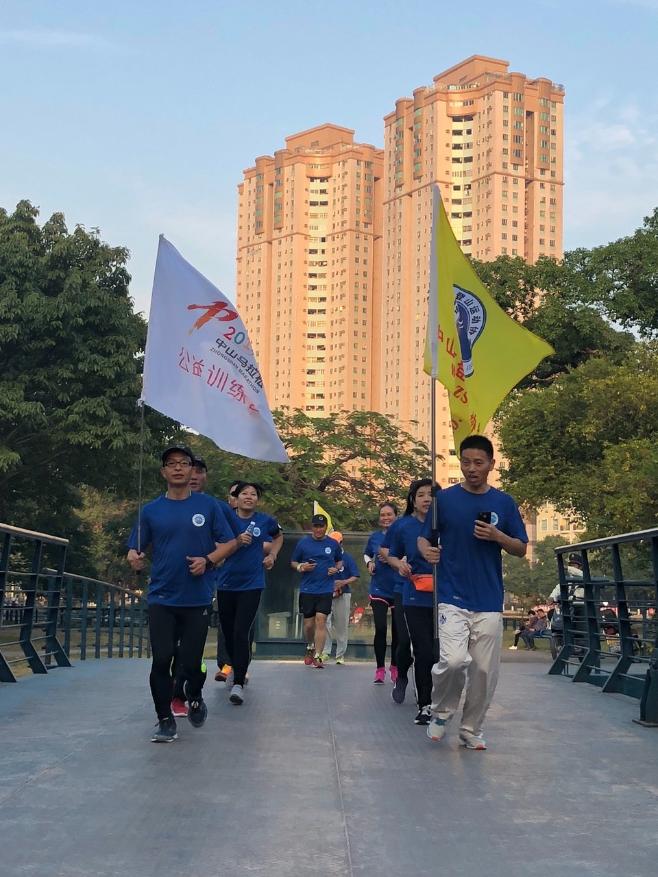 F8CD90CE-42FE-4AE1-835F-8BF1CEDDA34E