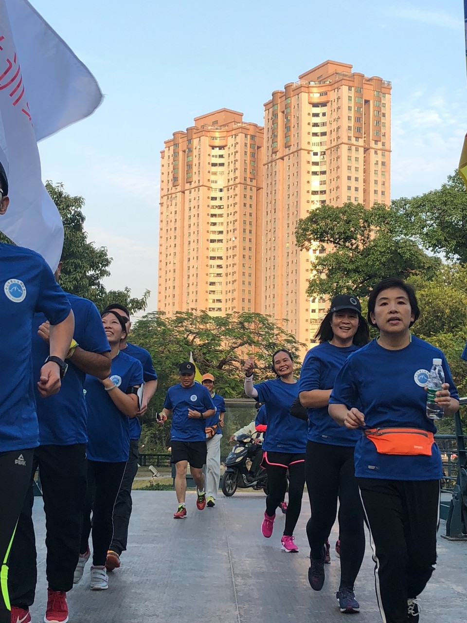 625FA632-CA12-431B-99CF-B6FEA8D527B8