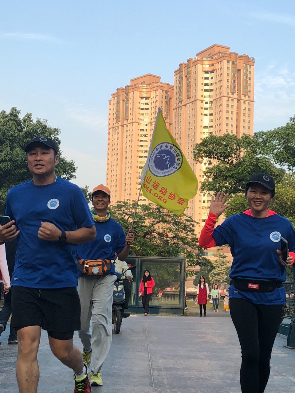 D68D49E6-E879-4A43-827B-79A642AE5302