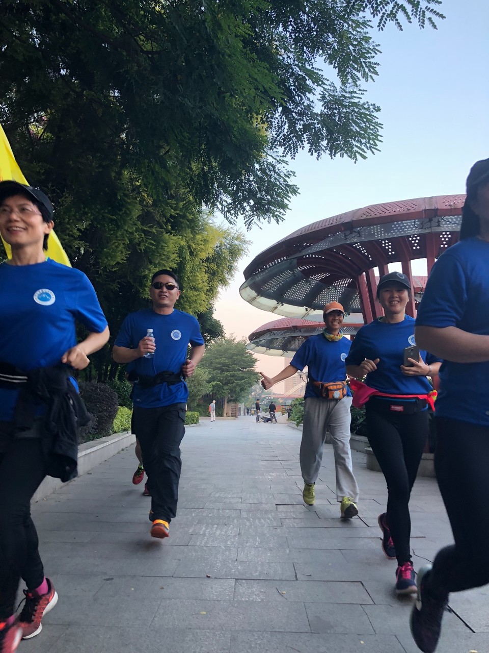 2824F50C-A78F-40F2-936C-33124ADC1D08