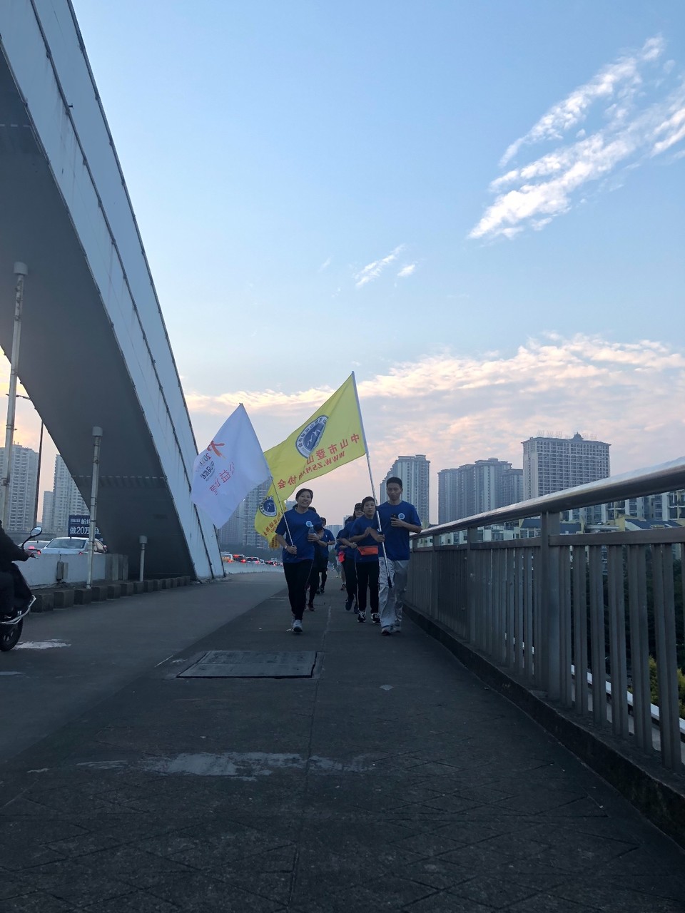 3592FB72-1B08-4355-AEFF-1251C89A0B3C