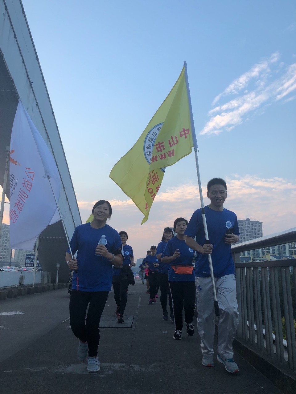 047FF8AF-5422-42FD-AFA6-4DB2CF4BAD8E