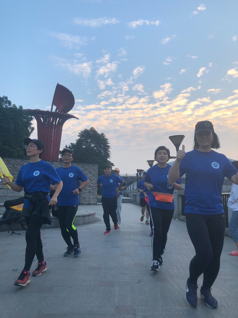 735B8D75-5F33-4EAA-ADFE-7BBA58891102