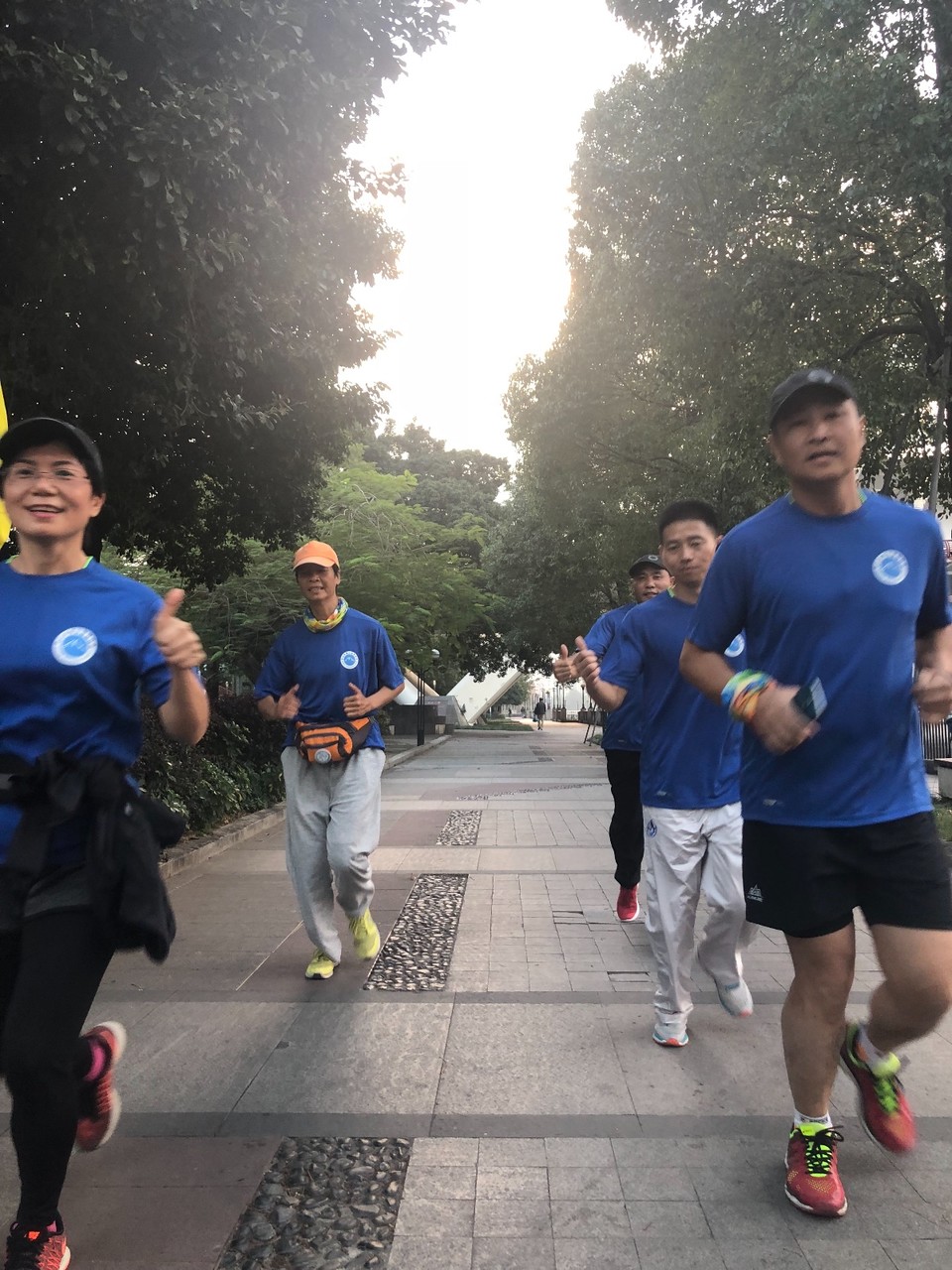 10CF7C51-A35B-451C-8C0D-E4F781246635