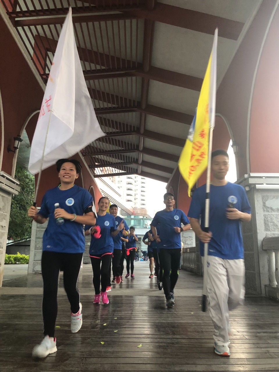 23366844-DBCC-4577-A37E-033B1EB9489C