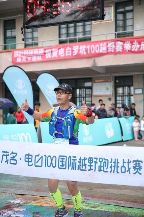 D3C8FA4A-8D2C-4A44-8B55-AB16296B328A