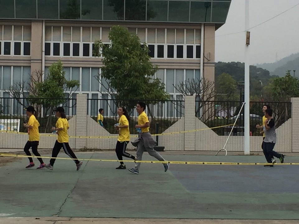 11B8ACDC-2E76-4461-8697-829F0F6A3AEE