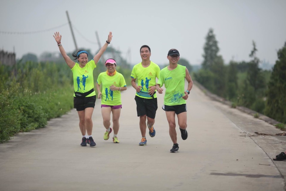 phFp-juLEohtc0sQfkz5dGTy1Zb0r11j-S2JURk_Vqi5vZoubsL0C3KcLMc2ofoI