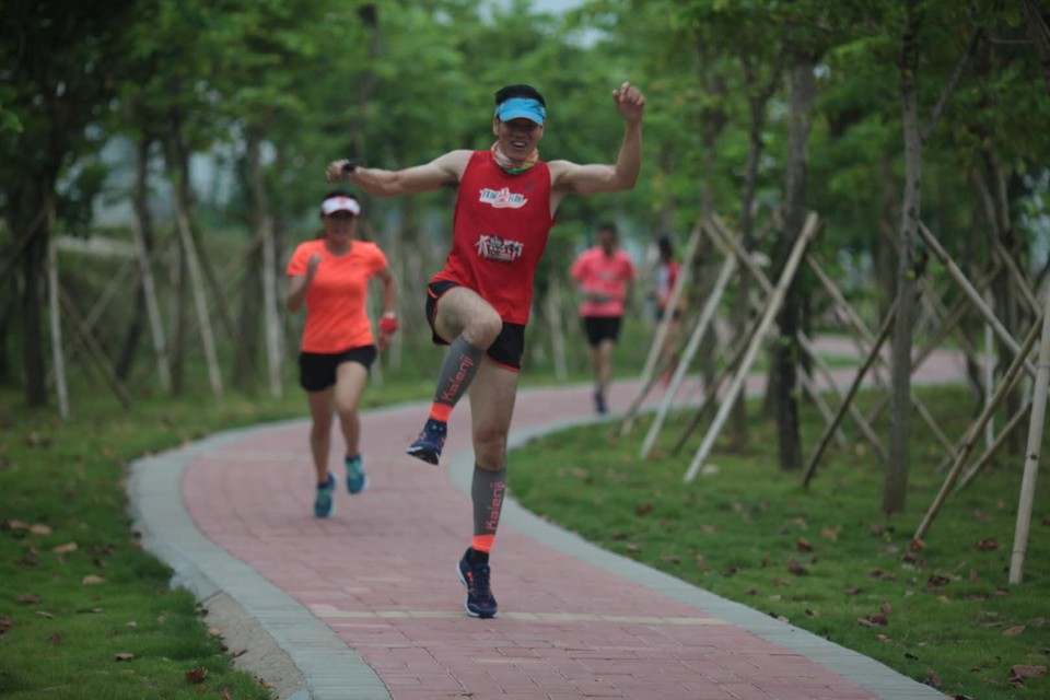 FA8d81N_0Gu8D6bfawN3SobKwcrNAU-l4gkpV_ddT0eK-aUIMl3yigl8FxCXA9NI