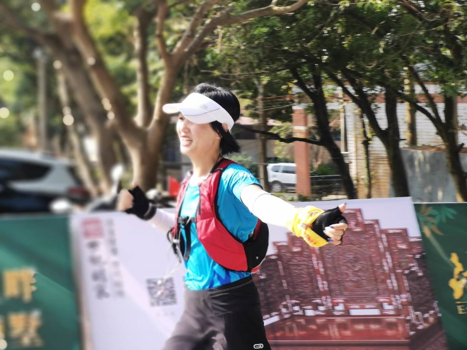 q-S_4MLr8KIboaBtKDer_bEDDMIXfJqdldkLKvA_NEKEn7bE1gJICfGNd2PluobL