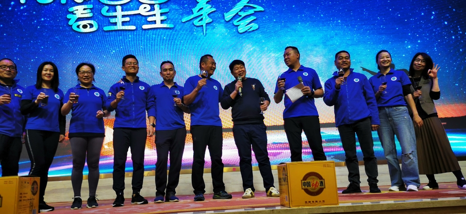 a4brGq_VvrNAbjdZfTAl9iSeUVL6RoLdUH-BdwS0XckovAPNmera9gKNPDJRykk_