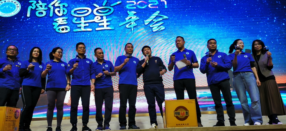 a4brGq_VvrNAbjdZfTAl9ifgTGZhAgmhP9ijEP41v_Y8o137BbseARPXFy63CC3h