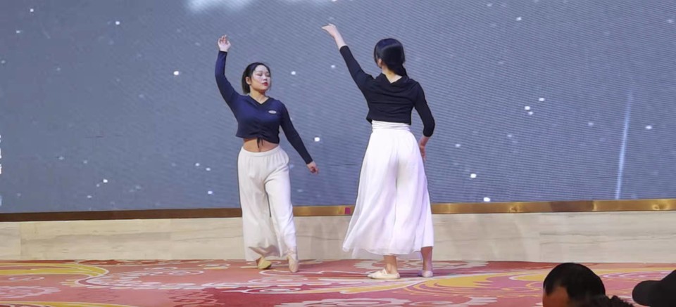 GmZendFK3M0xSv9OnXYyOTxmzPEFv1Ku6KbC5-TvoaZNlFEjwExUoUQly-UTp1YE