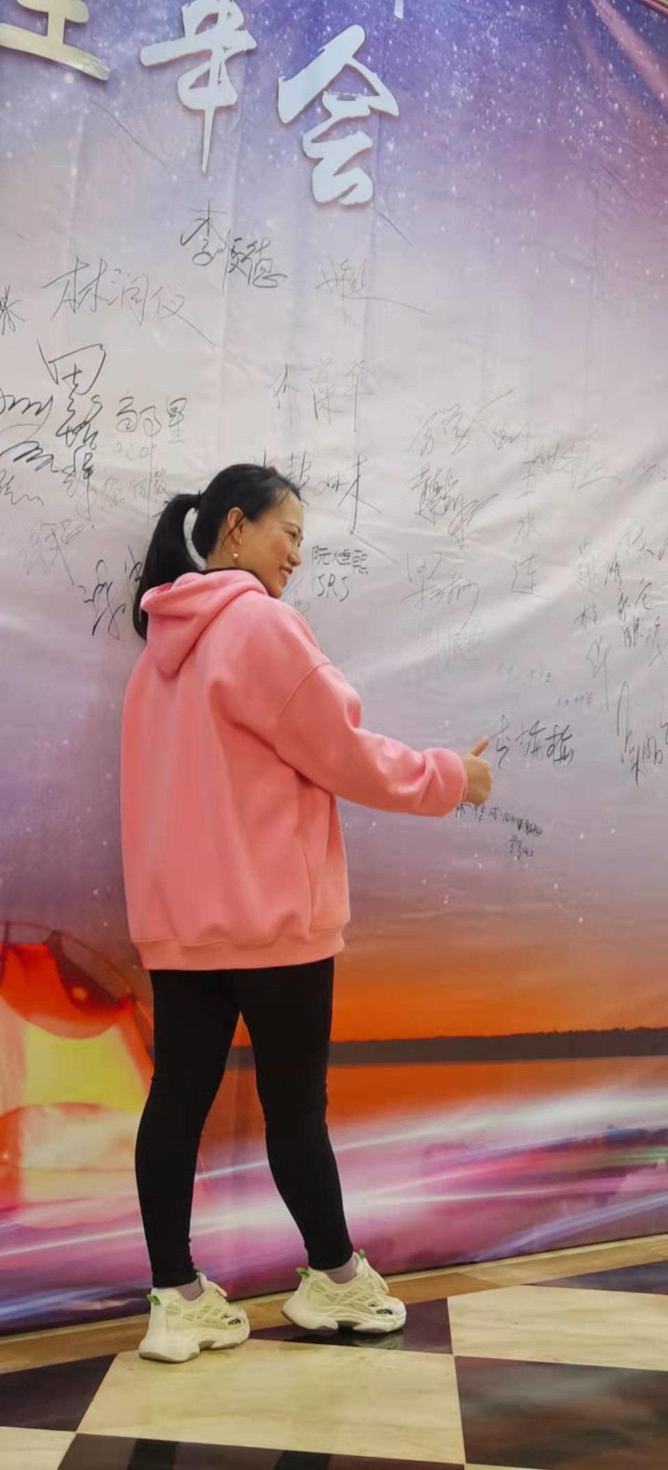 efWNU1VI1qdUdn3p1T4ftdhn_ped-m5CB2b14NFprJNOLYboWU788RqWgSTQdmxb