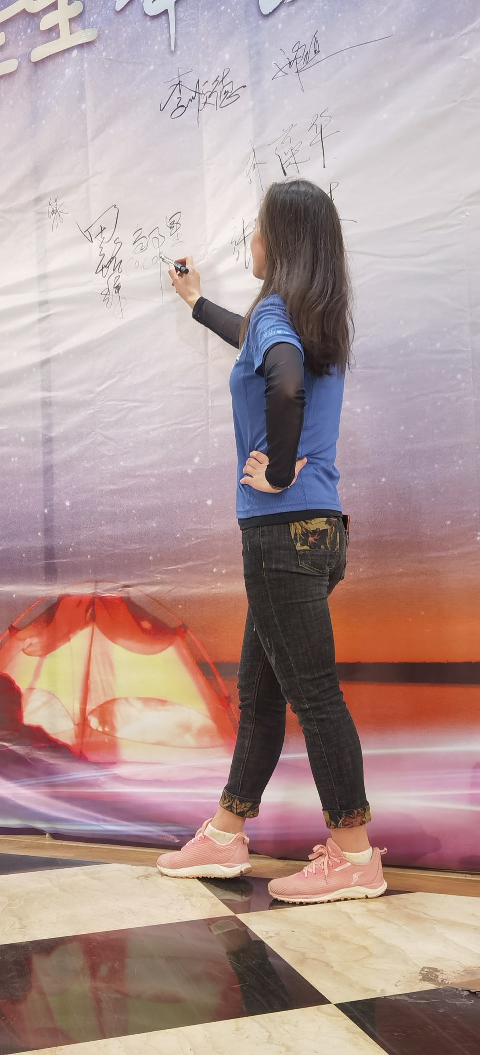 EpCNciEmhiYYPHKAjz6Zu_eNQxaKYnTP2_OdQhjzzn6-UFiClf1aKp6Z3OJ6xdK9