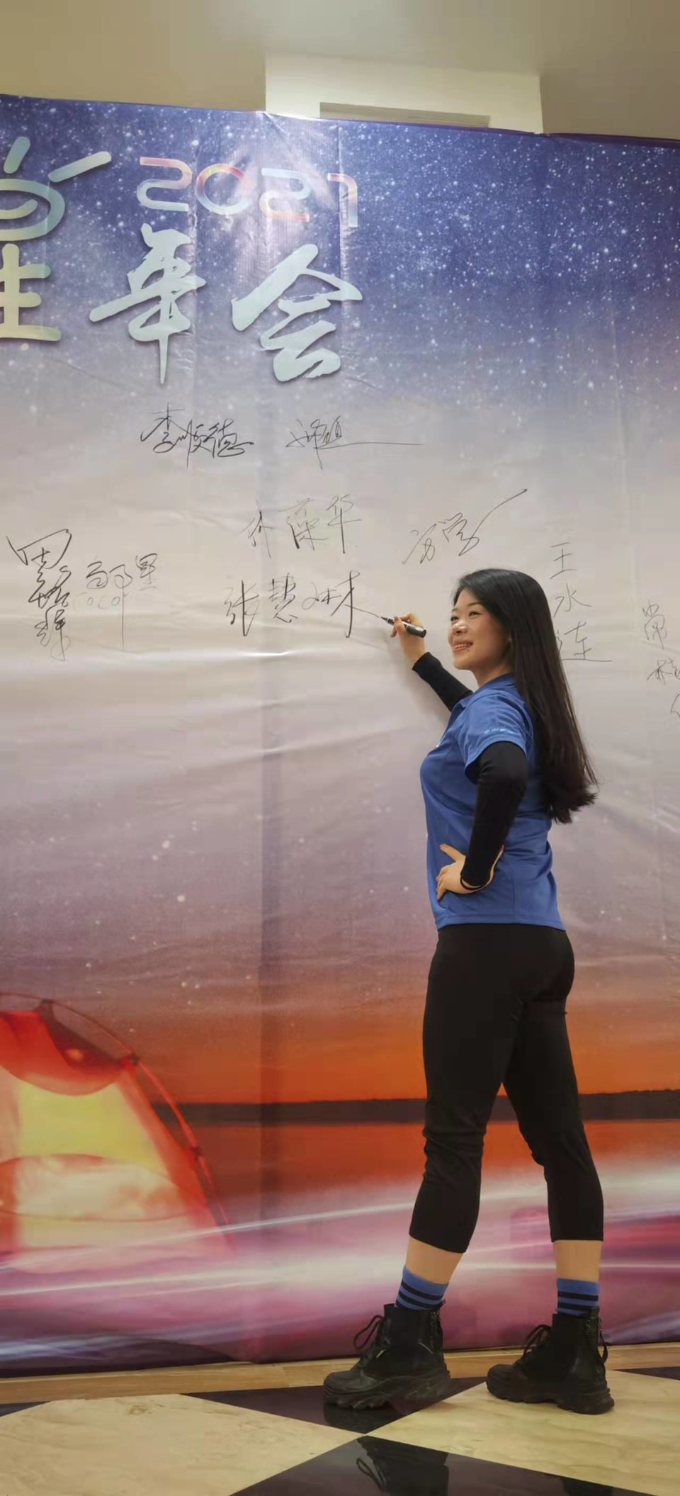 EpCNciEmhiYYPHKAjz6ZuypeYNko6hO210OlLW7k9KR9fkH5yyWGtQEM6ohi3Afh