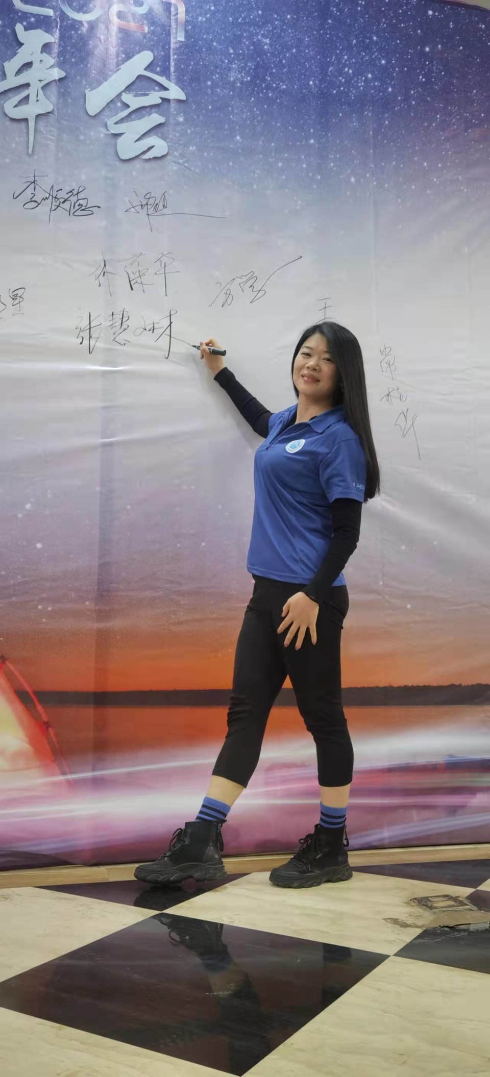 EpCNciEmhiYYPHKAjz6Zu5dOEdrf_BYKoo_6lwwze3InkRLjb0hOlEGvbdOPUCw3