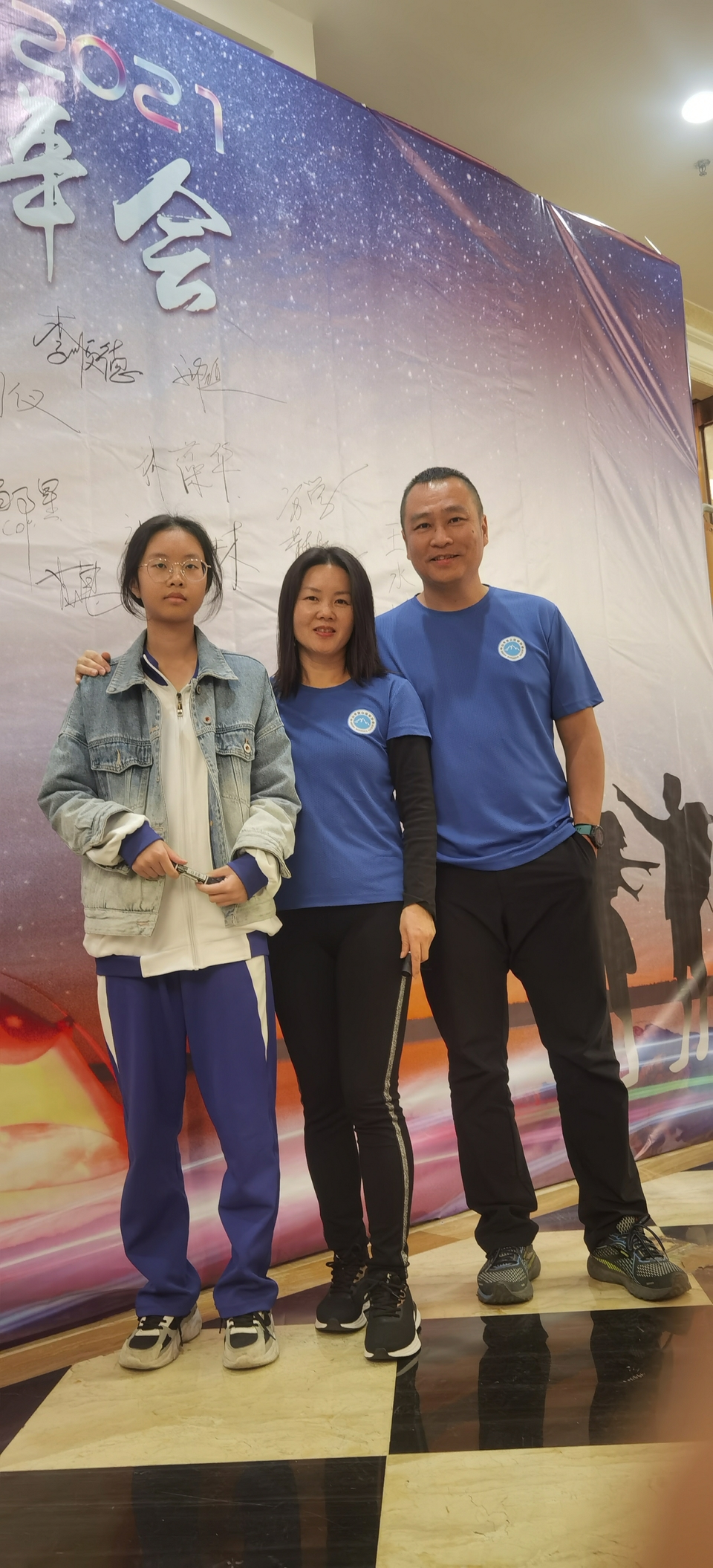 nkSoVyJj_uVN3et9oA1W3locMEZu_bjTVbEPsMirVPZOufkMy01fUySw8TQs39HI