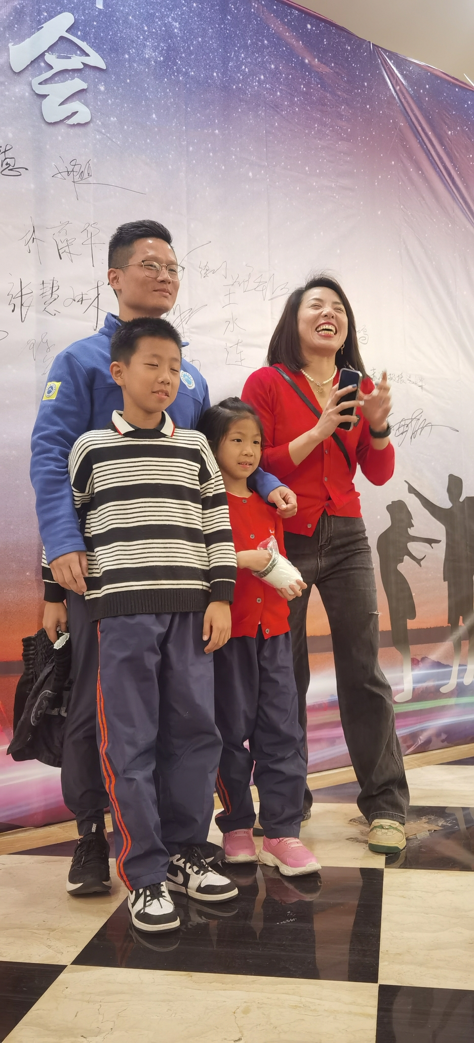 nkSoVyJj_uVN3et9oA1W3ir75wXTYFTlDmWNv2rAp-nd_cLg_6_0M3ZJbyMIAVIQ