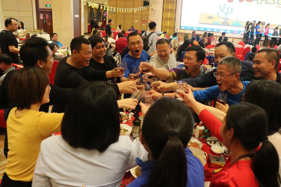 HZ-U5NUZol0rQGix5_-8n7xRnl9W9IMaN7RaRZk1bVGfLzc08_WUUR4hv4ahrr3m