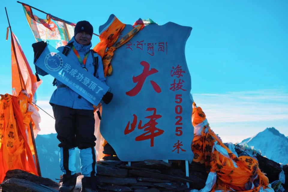 qGs8mDRyZuRJJDKCd7M-T8BkOB9Q37pmM1kr8_x74eEhl1PrLfHk5WhsVrN-Mtjy