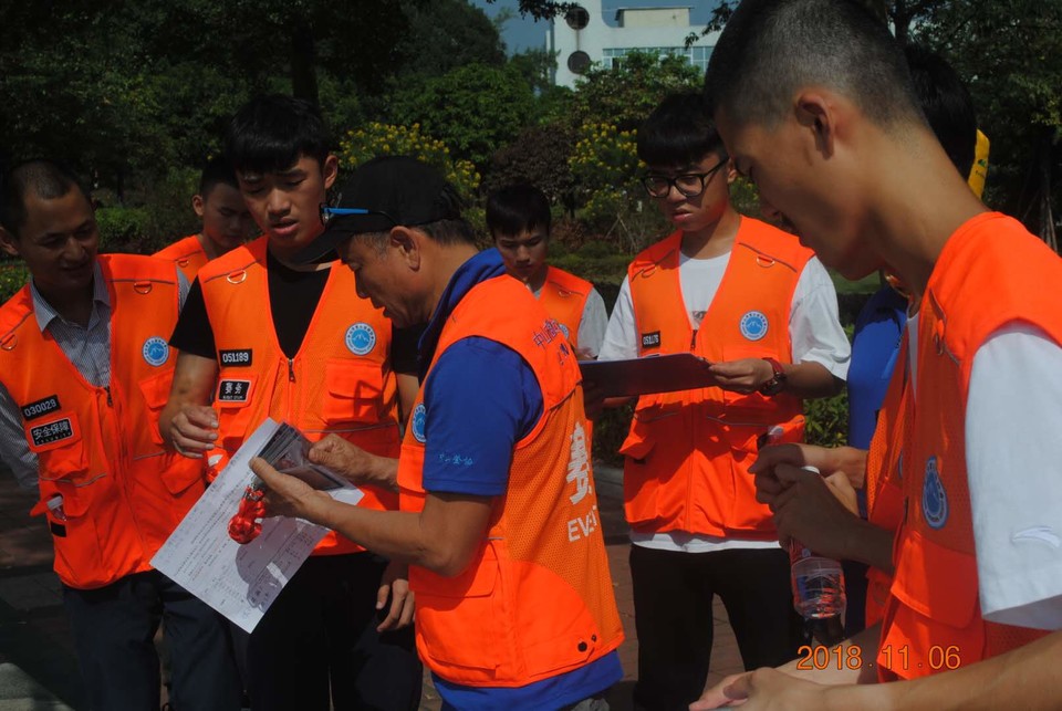 FSvTTz9pYoDdnh05MNrnpmOq3X-UChwClZM7XnWkmUxLPZOXPQ1QsGncWduHiS0M