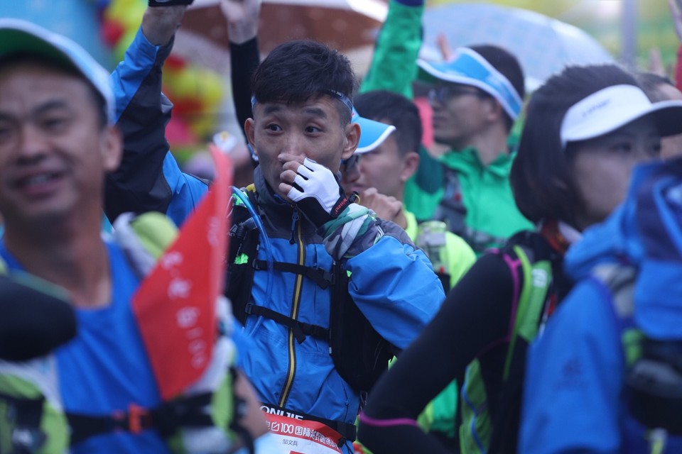 2A3FA3DF-89CC-42A9-A882-7844F1E8FB0A